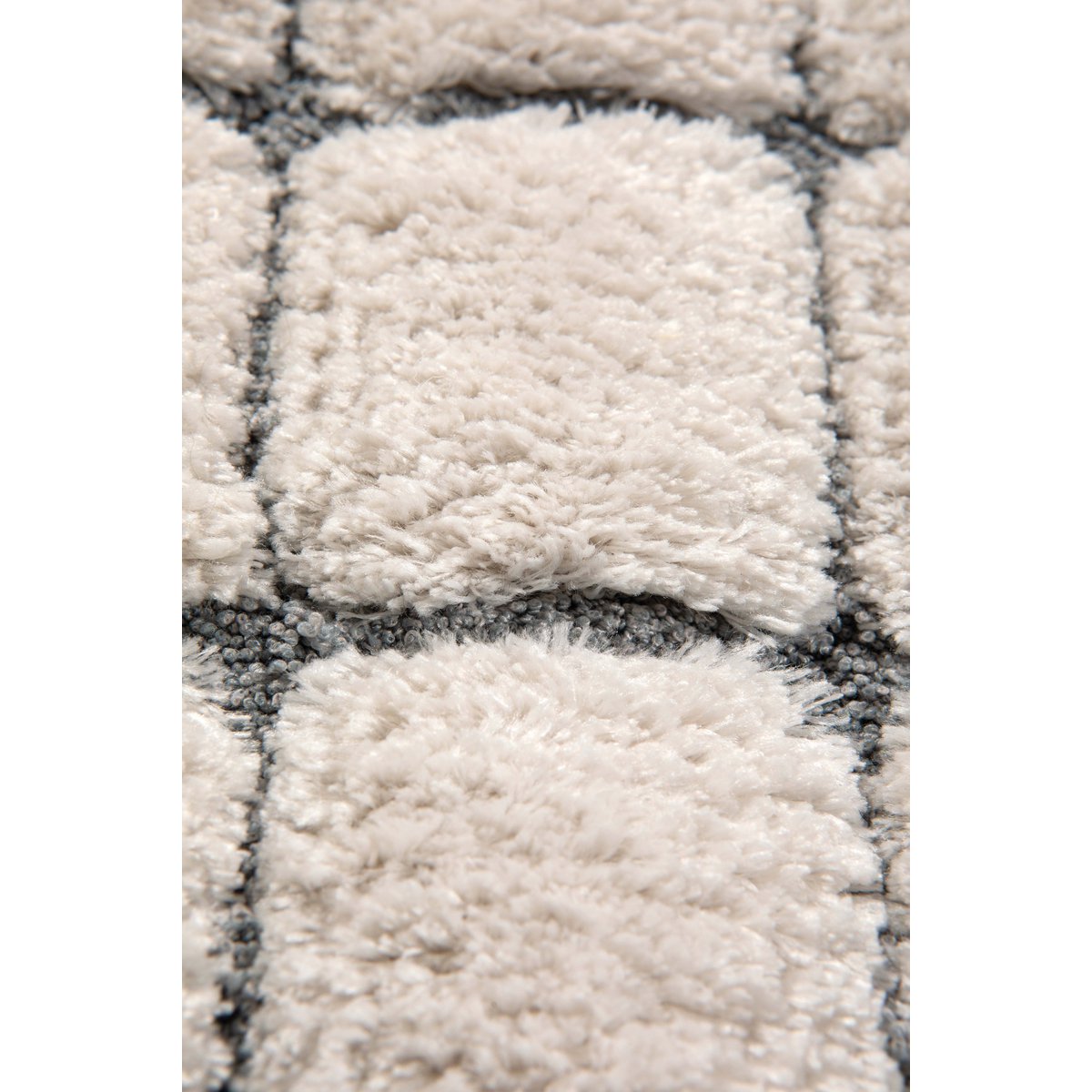Antonio Snow Recycled Carpet 200 x 290 x 2