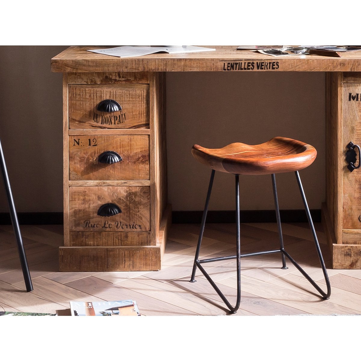 Acaciahouten kruk met metalen frame – SIT Möbel
