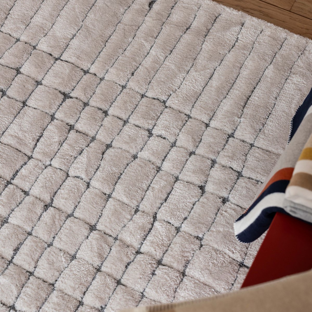 Antonio Snow Recycled Carpet 200 x 290 x 2